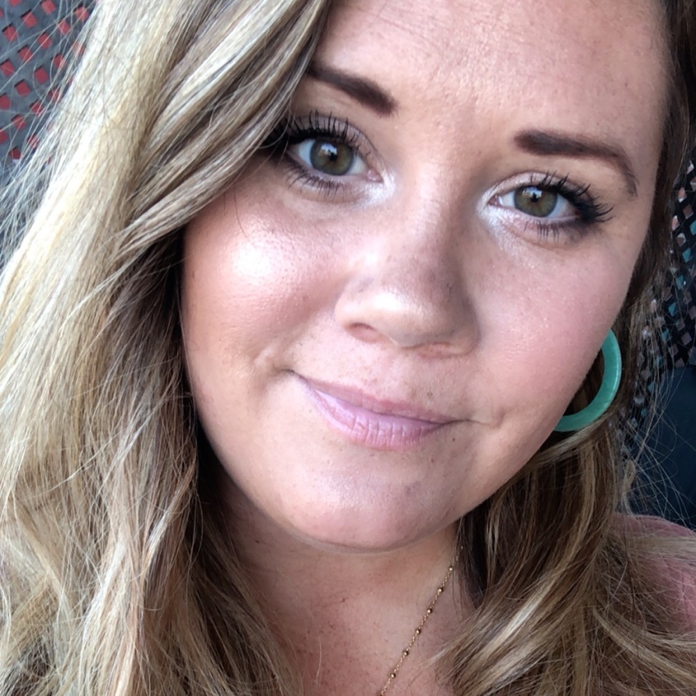 Meet your Posher, Nikki